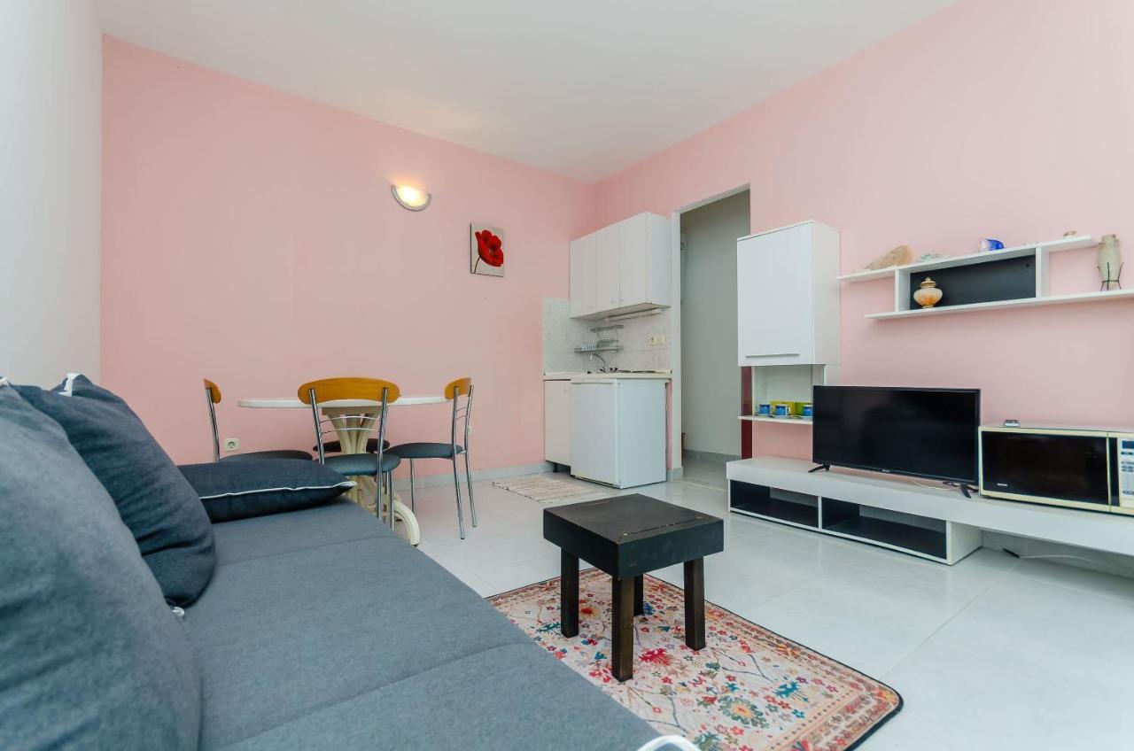 Apartments Zdenka Donji Okrug  Kültér fotó